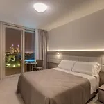 Sunrise Palace Aparthotel 4*