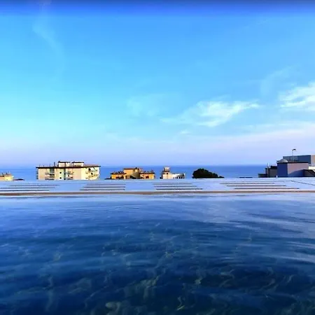 Sunrise Palace Aparthotel
